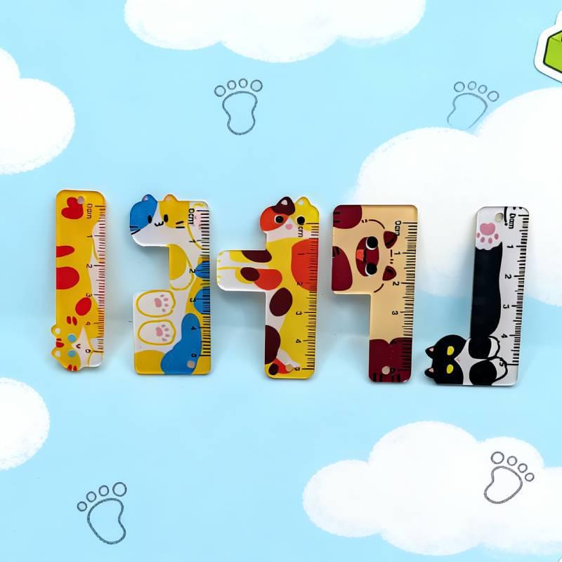 Mini Cat Pendant Ruler: Cute Acrylic Animal-Shaped Student Measuring Tool 6cm (5cm Scale)