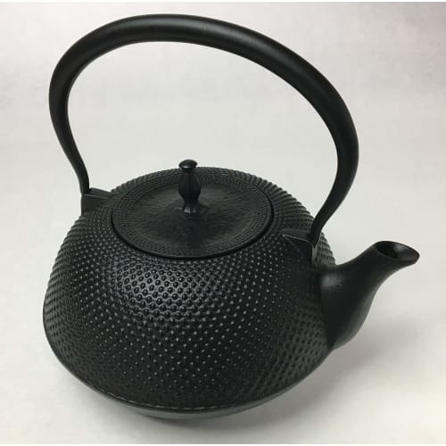 Tonami Shoten Nambu Iron Kettle, Flat, Arare, IH Compatible (Black), 1.5L, 1999-11