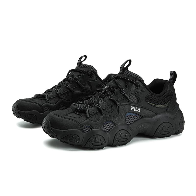 Fila FLUID 7 Abrasion Resistant, Breathable, Lightweight Low Top Chunky Sneakers Men's Black/Shadow Black Gray F12M632103FBD