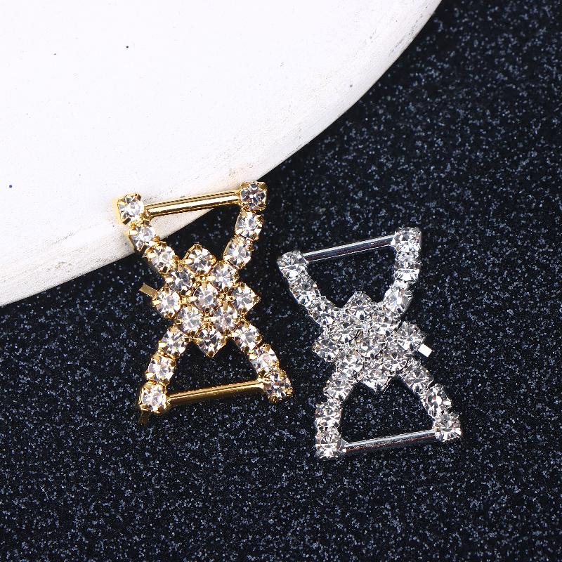 10 sztuk Metalowe Klamry do Paska Bikini Opaska do Włosów Ozdoby Dekoracyjne DIY Suknia Ślubna Odzież Akcesoria Prezentowe