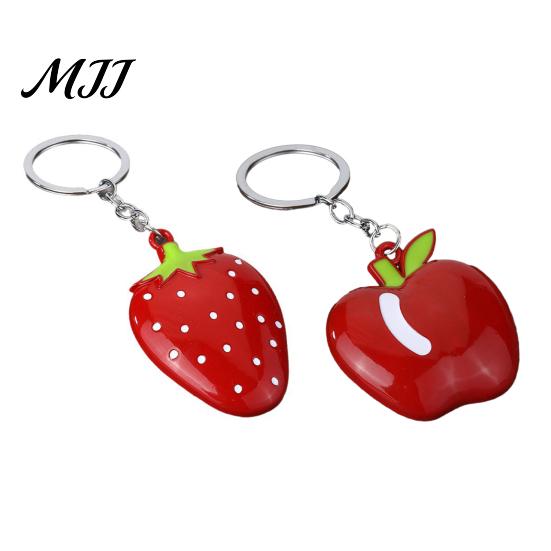 Everyday Use Keychain Zinc Alloy Pendant, Small Strawberry Shape Shiny Pendant Key Holder, Car Keys Backpacks Suitcases Accessory Suitcase