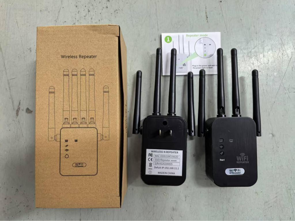 Four-Antenna WiFi Signal Booster: Home Wall-Penetrating Wireless Network Extender & Amplifier, 300M Repeater