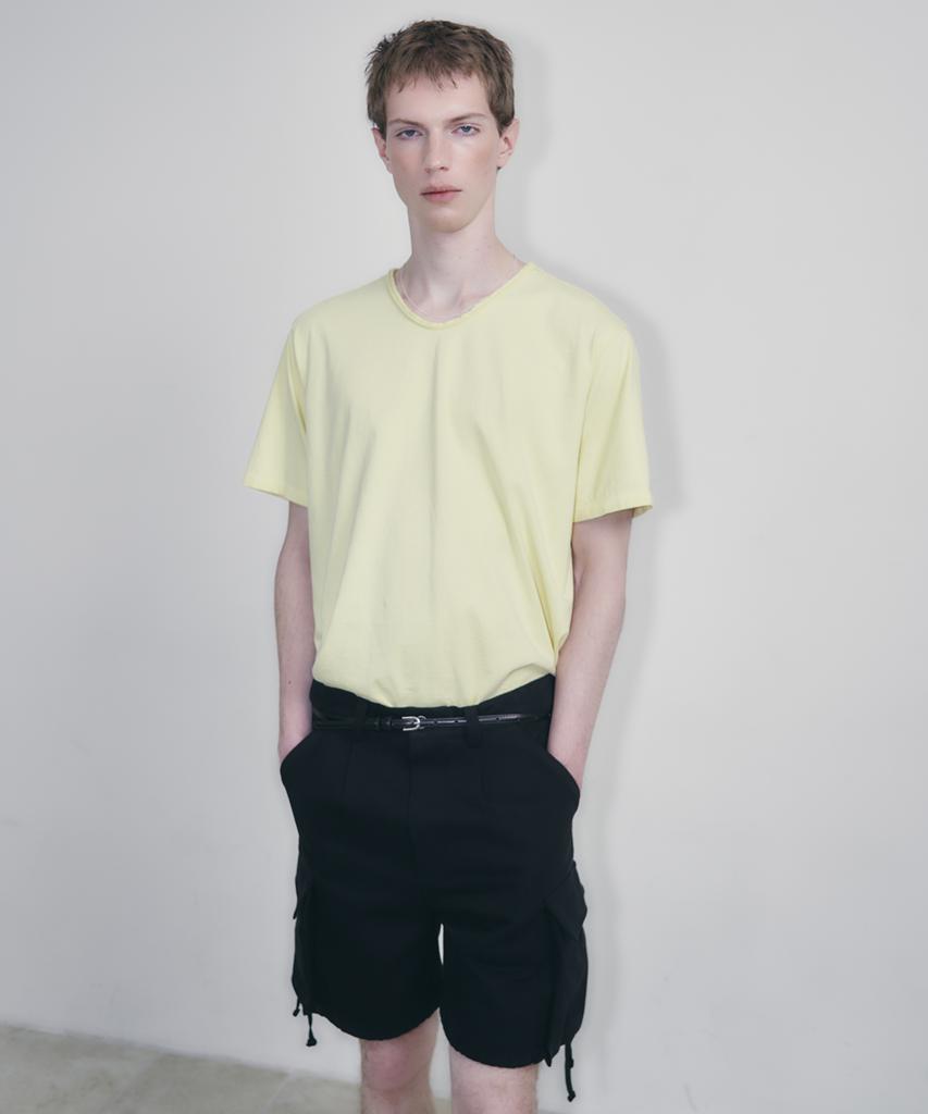Leondi Rounded V-Neck Short Sleeve T-Shirt - Yellow