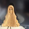 Halloween Ghost Sculpture Creepy Wood Carving Ghost Statue Figurine Table Sign Home Office Desktop Decoration Ornament