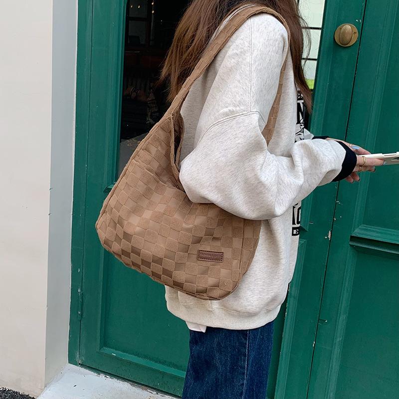 Large-capacity Bag Women's Versatile Autumn New Canvas Shoulder Bag with Simple Texture and Niche Casual Tote Bag