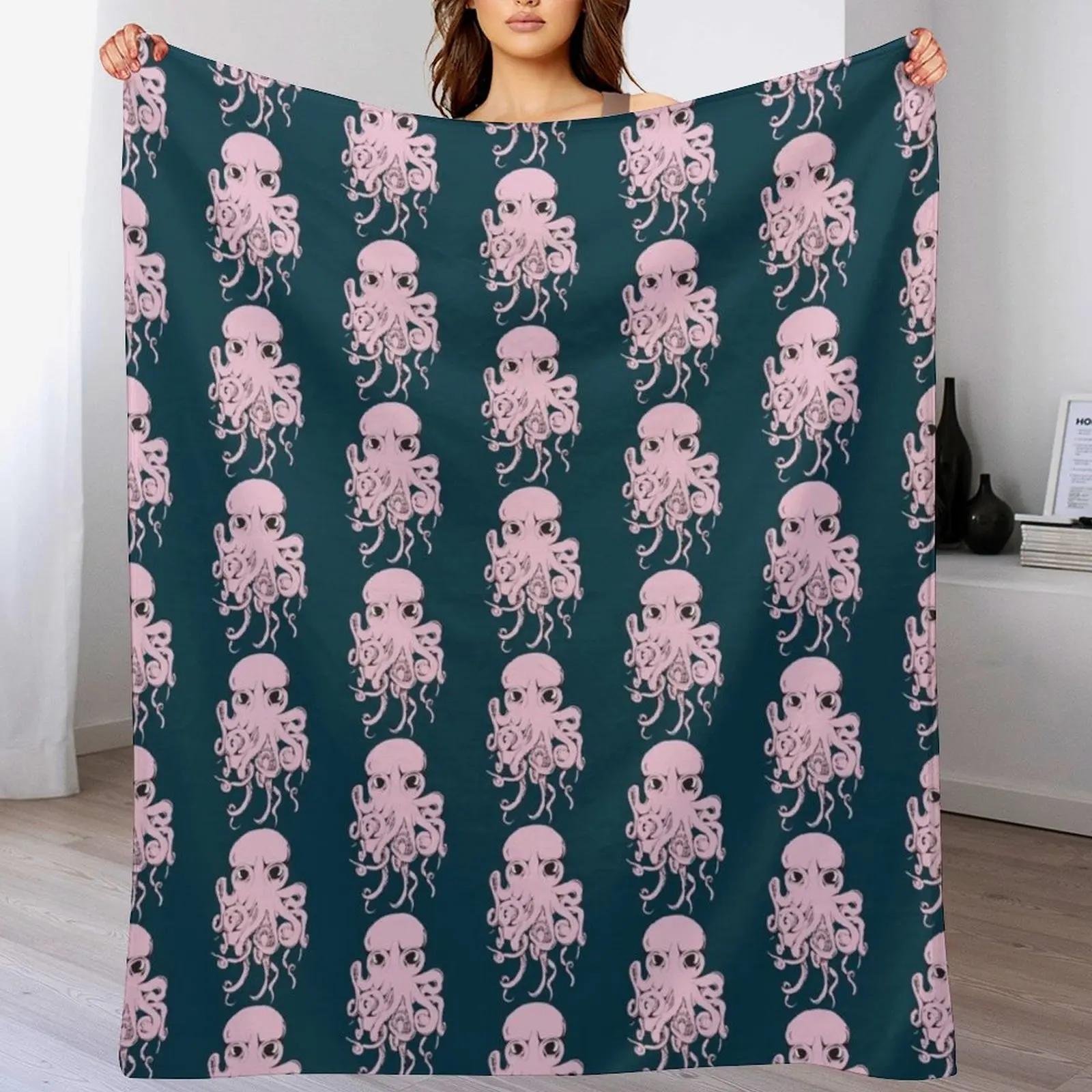Pink Optopus Throw Blanket Elegant Warm Throw Blanket for Hotel Home 102x76cm(40x30in)