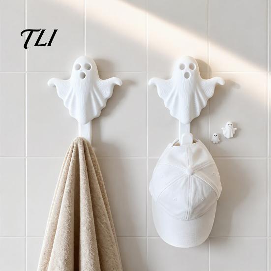 Small Item Storage 2Pcs 3D Printed Halloween Ghost Wall Hook, Decorative White Hanger for Minimalist Hook Hats Towels Keys, Creative Organizer