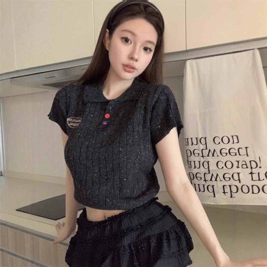 

Шикарная женская трикотажная футболка поло с крапинками, облегающего кроя, с коротким рукавом - летний стиль 2024 One size (recommended for up to 125 pounds) чёрный