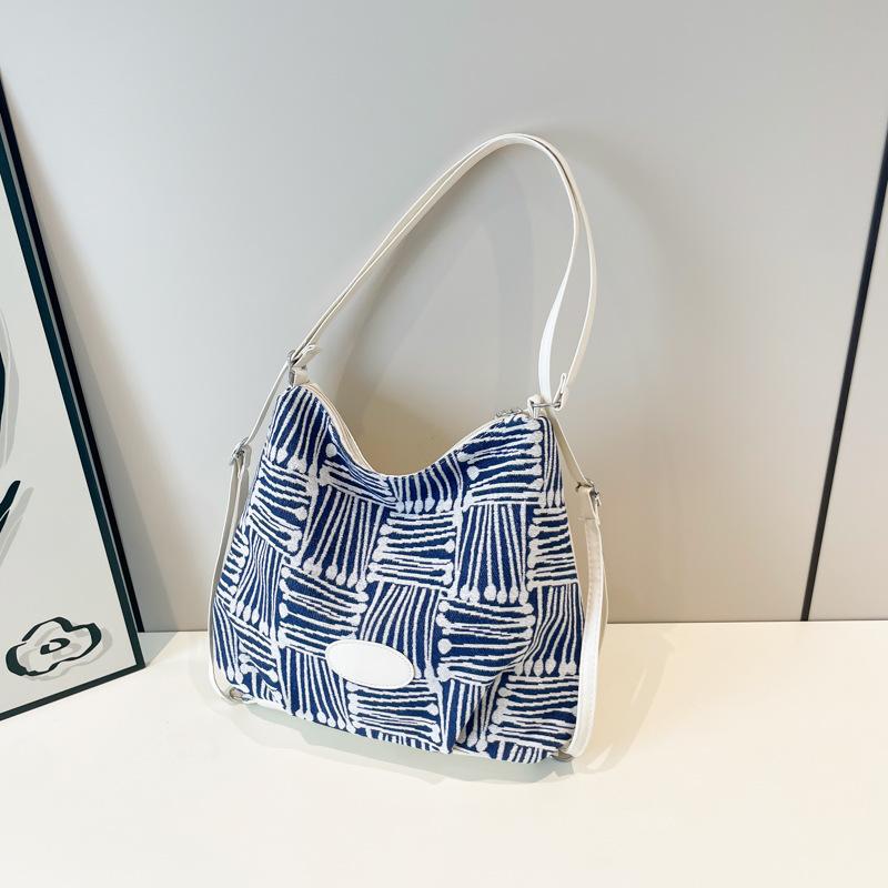 

Autumn new fashionable and simple shoulder bag, women s multi-purpose backpack, foreign style, light and large-capacity versatile tote bag