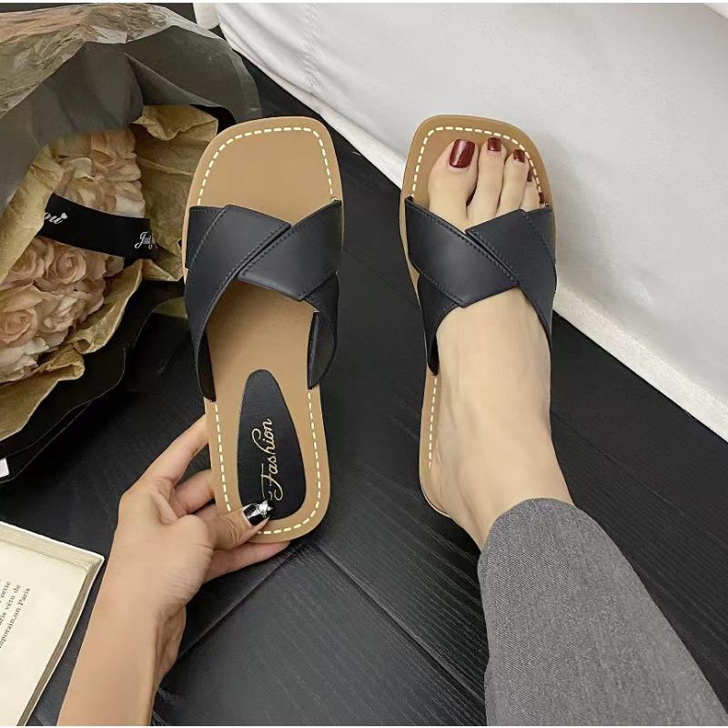 New Slippers Women's Summer Wear Fashion Non-slip One-word Drag Cool Slippers Explosion