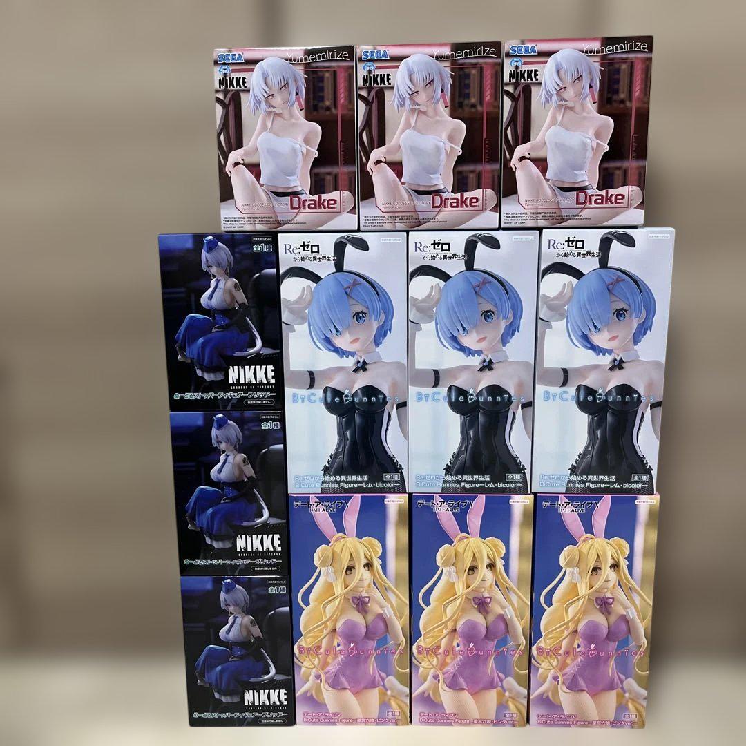 

[USED] Bundle of 12 new figures