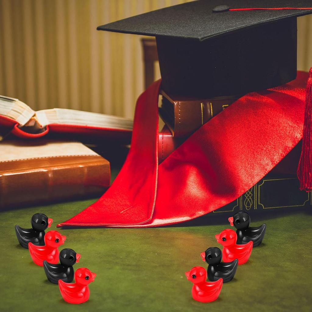 100/50 Stück Kleine Enten Rot Schwarz Mini Harz Entenfiguren Für Abschlussfeier Spielzeug Aquarium Topf Dekoration Anhänger Basteln DIY Dekoration