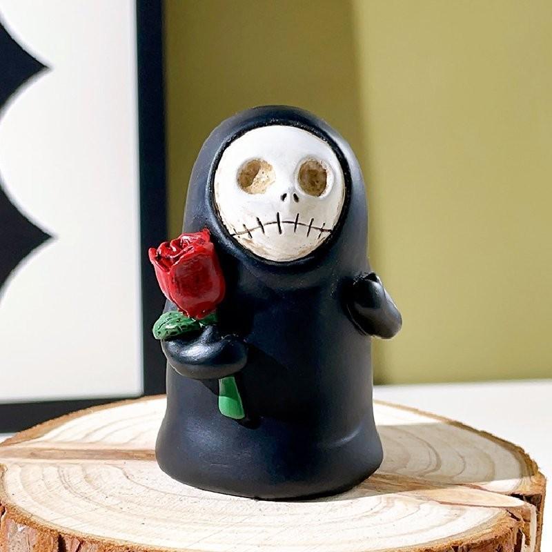 Adorable Resin Ghost Figurine With Skull Wizard Design For Halloween Home Decor Gift