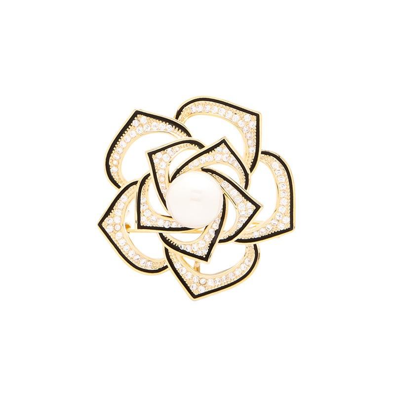 Camellia Brooch High-end Women's Pearl Brooch with Hollowed-out Design Simple Flower Pin