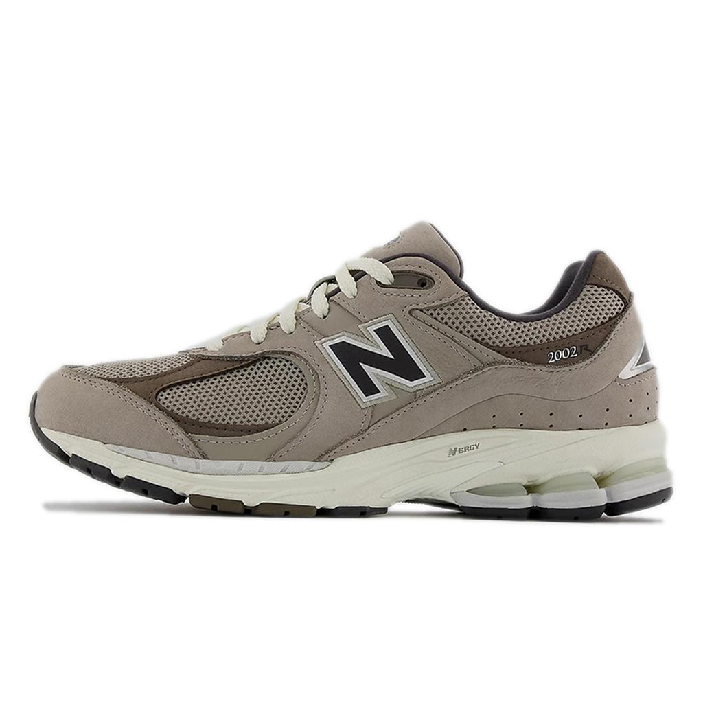 New Balance 2002R Warm Alpaca Light Chalkboard Unisex Sneakers Grey M2002RAW