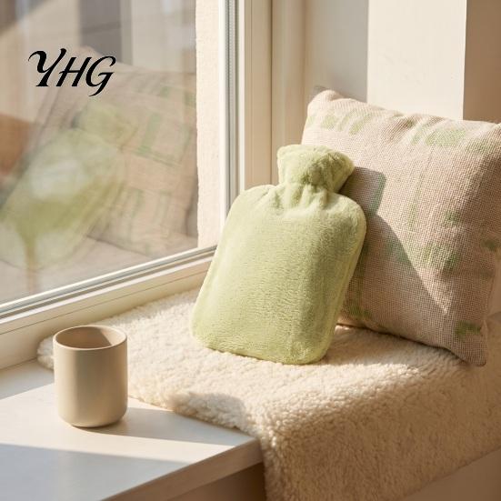 Winter Hot Water Bag PVC Bottle with Plush Cover, 1000/2000ML Leakproof Bag, Washable Cover Cold Compress Pouch for Shoulder, Back, Hand, Legs, Period