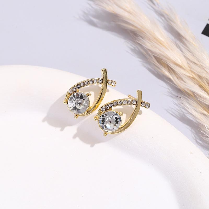 S925 Sterling Silver Korean Diamond Cross Stud Earrings - Elegant High-End Design for Women