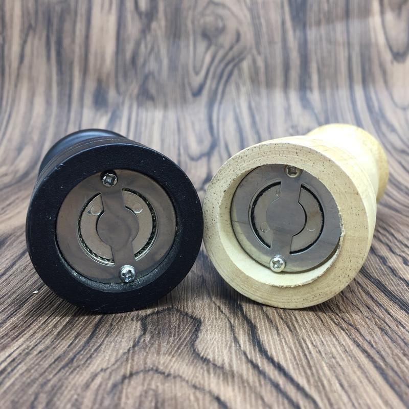 Kjøkkenverktøy Klassisk tre eik Pepper Krydder Salt Mais Kvern Muller 5 tommers slipemaskin