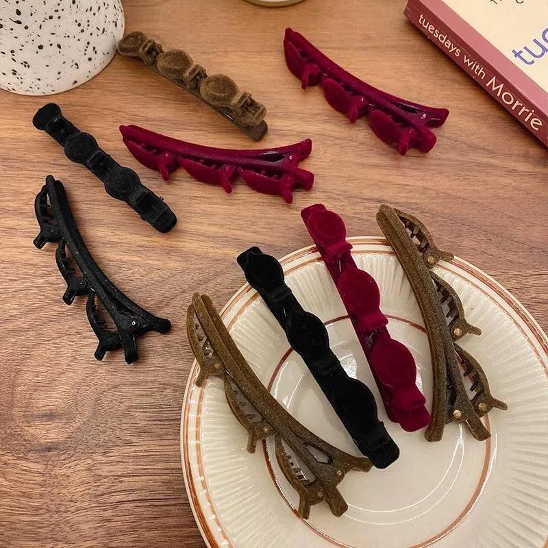 Korean Celebrity Style Hairpin: All-Match Bangs Clip, Braided Duckbill Headdress, Women’s Japanese & Korean Ins Bookmark.