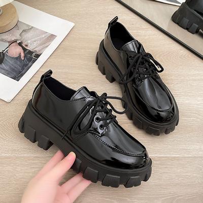 Mocassins plateforme petites chaussures en cuir femmes 2025 printemps et automne nouveau muffin plateforme antidérapant style britannique décontracté petites chaussures en cuir