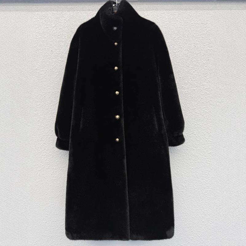 Haining Fur Fur Integrated Coat Women's Autumn and Winter New Fashion White with Extended Thickened Warm Top