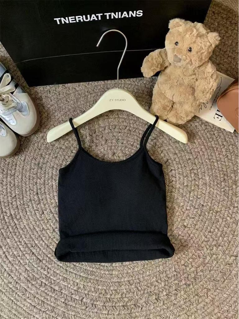 Chic U-Neck Padded Spaghetti Strap Velvet Winter Tank Top