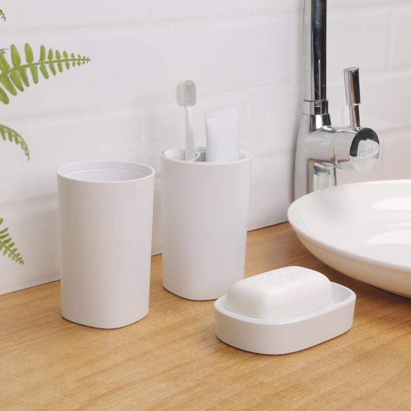 3-Piece Simple Daily Toiletries Set