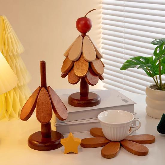 3Pcs Wooden Christmas Tree Trivets for Hot Dishes Heat Insulation Placemat Desktop Protection Mat Creative Tree Shape for Kitchen Bar Restaurant