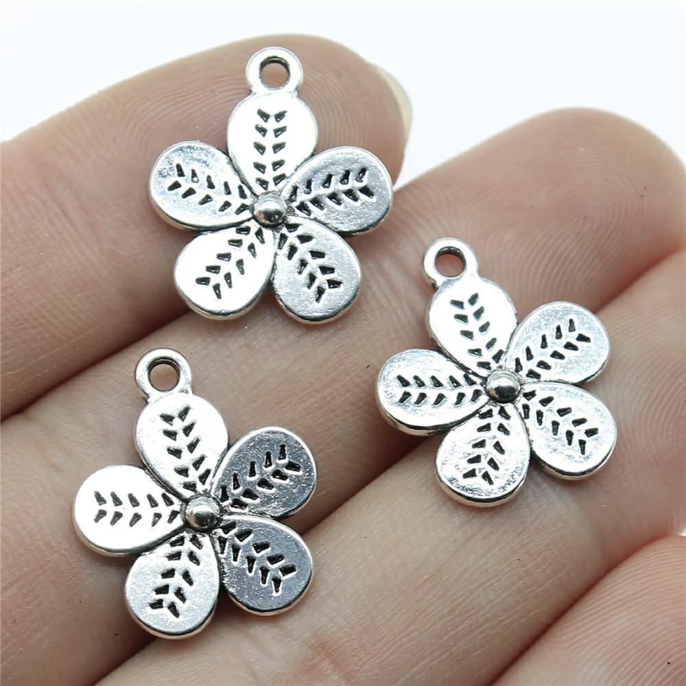 20 Stück Blumenanhänger Antiksilberfarbe Sonnenblumenanhänger Schmuck DIY Gänseblümchen-Anhänger Für Armbandherstellung