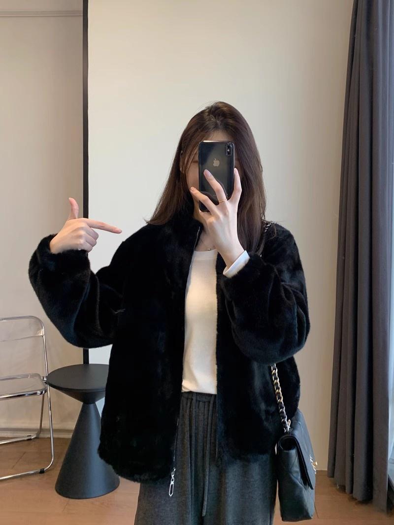 

Elegant French-Style Fur Coat for Autumn/Winter - G071715 Large