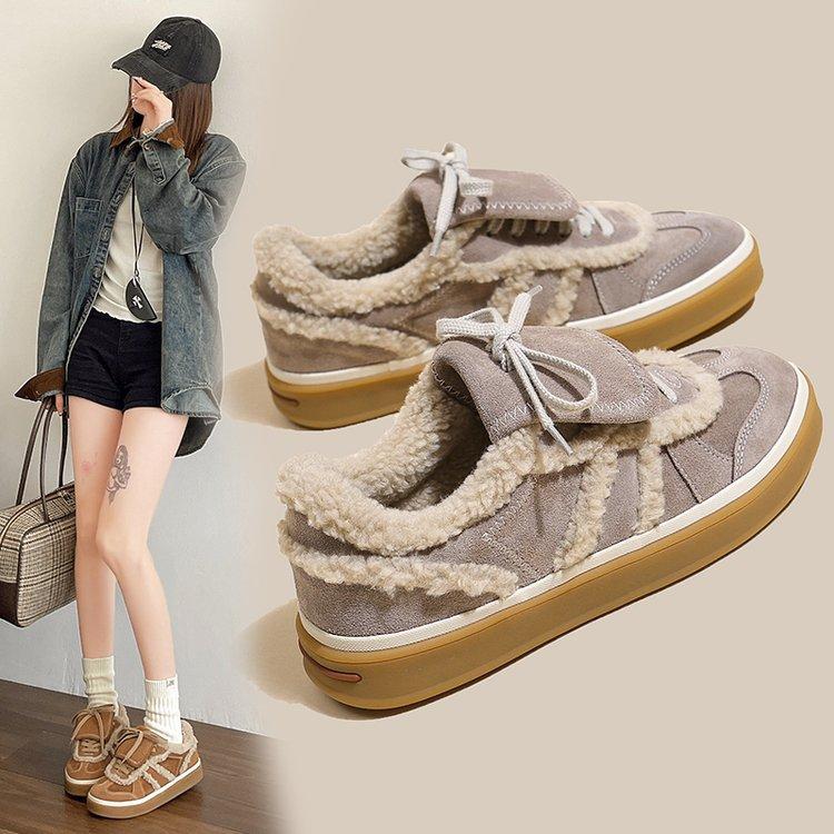 Retro versatile lace-up leather training shoes women's new lamb wool plush warm wool shoes casual sports board shoes