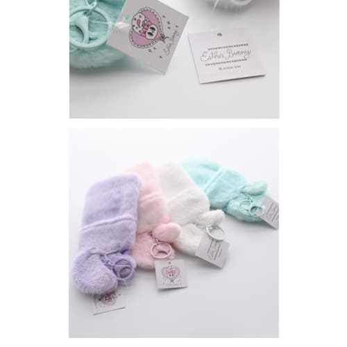 Esther Bunny Trading Card Case, Pass Holder, Fluffy Plush Toy (White)