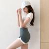 Pantaloncini da Yoga da Donna a Vita Alta a Compressione Allenamento Corsa Pantaloncini Base Colore Patchwork Vestibilità Slim Sollevamento Glutei Leggings Sottili