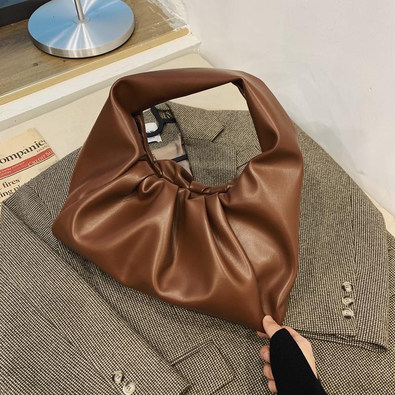 

Сумка-подмышка в европейском и американском стиле со складками Niche Fashion Handbag Cloud Bag 36 X 12 X 18 CM