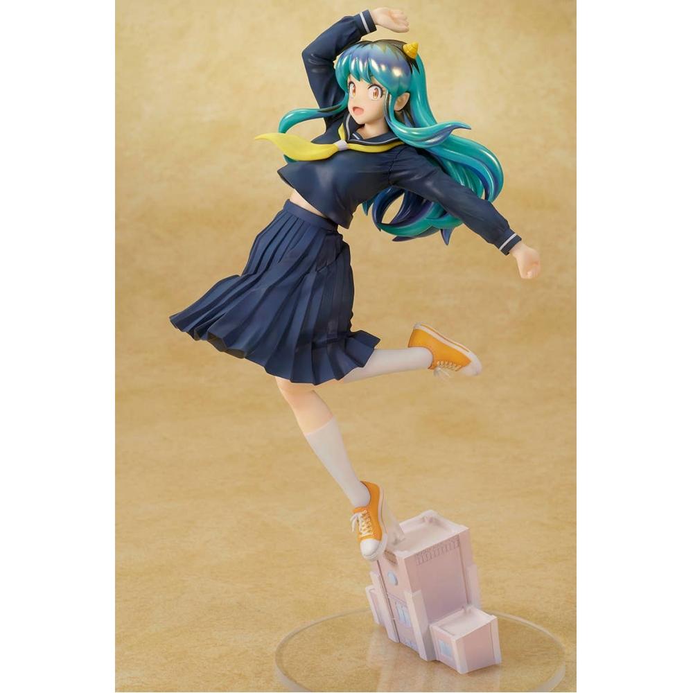 Urusei Yatsura 1 7 Urusei Yatsura  Lum School Uniform Edition