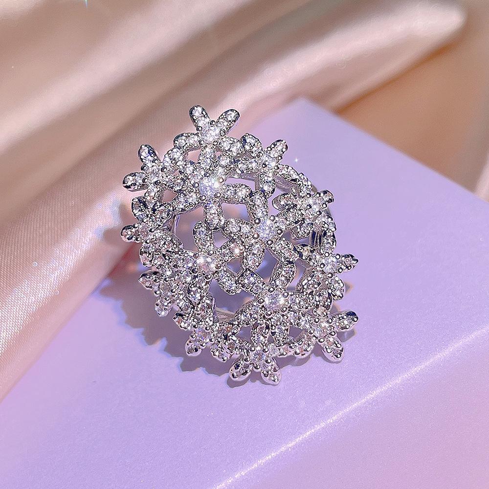 Fashion All-match Flower Full Diamond Ring 925   Exquisite Zircon Ring Female Party Birthday Jewelry Gift
