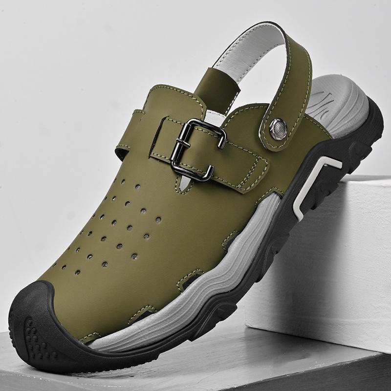 

New summer outdoor sandals, men s hole shoes, breathable toe, thick sole, wear non-slip and wear-resistant casual beach shoes 45 зелений