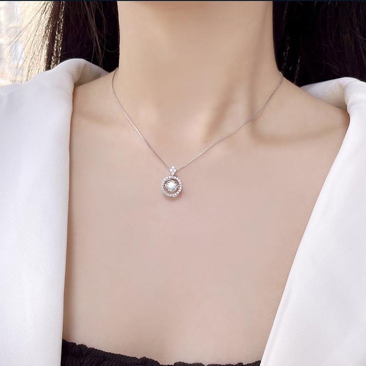 6.5mm S925 Sterling Silver Sparkling Round Halo Moissanite Pendant Necklace D VVS1 Fine Jewelry For Women