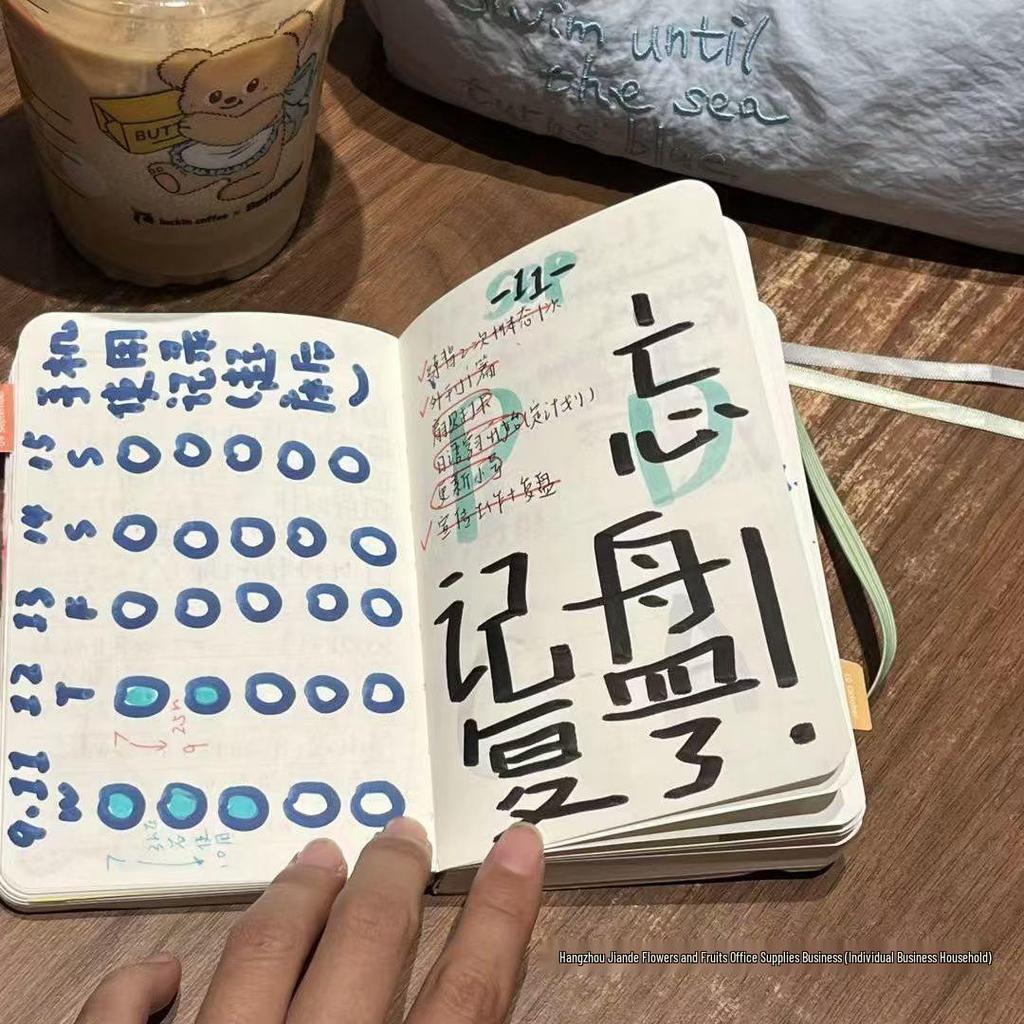 Xiaohongshu Style: Cute Penguin Portable Student Notebook & Planner