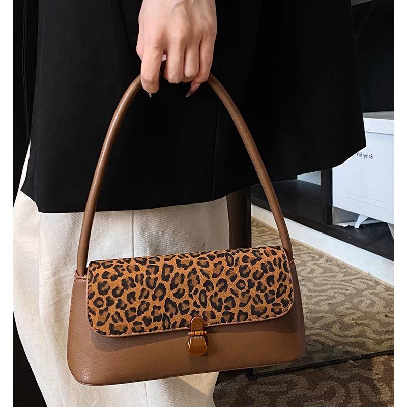 Premium baguette armpit bag women's autumn new super fire leopard print foreign style shoulder bag fashion temperament handbag