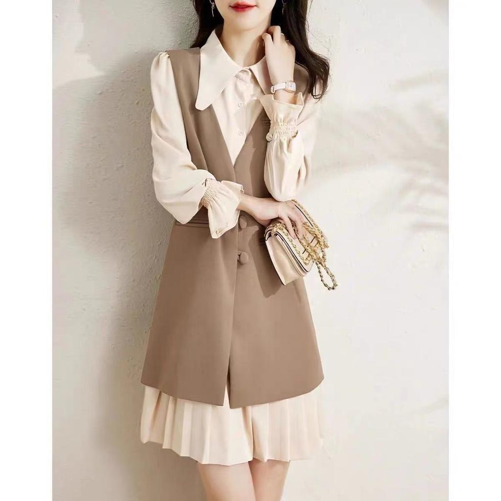 Fashionable Loose Two-Piece Dress Set with Vest Covering Belly