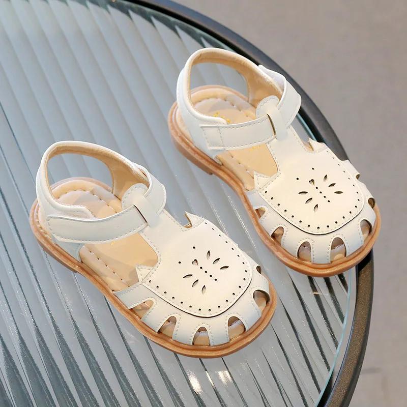 New Kids Sandals Girls Black Beige Brown Hollow Out Shoes for Children Summer Closed Toe Lolita Student Beach Shoes Child H01195