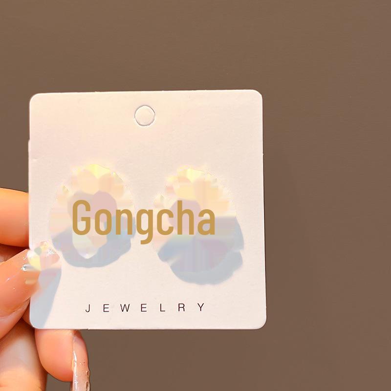 Premium Metal Geometric Earrings: Vintage French Floral Peach Heart Design