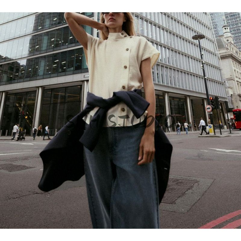 Autumn New Women's Clothing Minimalist Stand Collar Drop Shoulder Sleeveless Contrast Color Decorated Row Button Shirt Tops 8813548