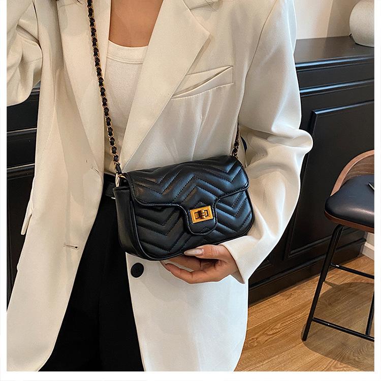 Rhombus Embroidery Thread Small Gold Ball Chain Bag Women's New High-end Shoulder Messenger Bag Small Square Bag