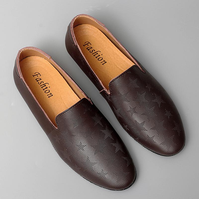 Italské pánské boty na řízení Ležérní letní pánské mokasíny z pravé kůže Mokasíny Lehké nazouvací lodní boty Módní volnočasová chůze Ploché