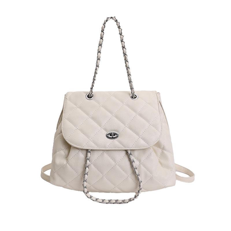 Quilted Chain Shoulder Bag for Women Fashionable Handbag with Adjustable Strap Elegant Daily Use Crossbody Bag