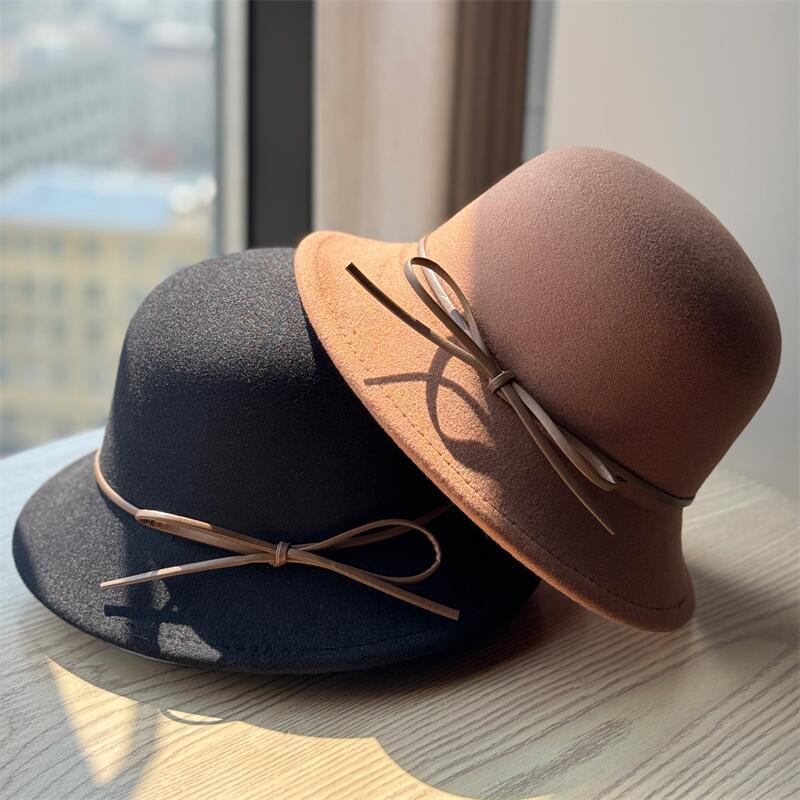 Autumn and winter French Hepburn style golden top hat children breathable crimping temperament fashionable versatile face small bucket hat tide