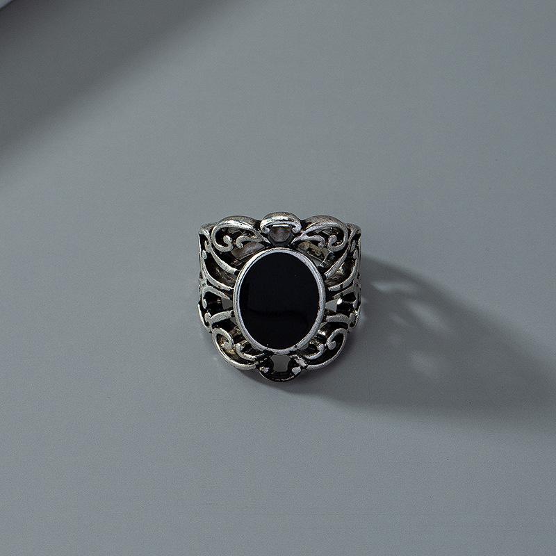 

Retro Street Style Men s Punk Hollow Ring - Old-School Hip Hop Design
