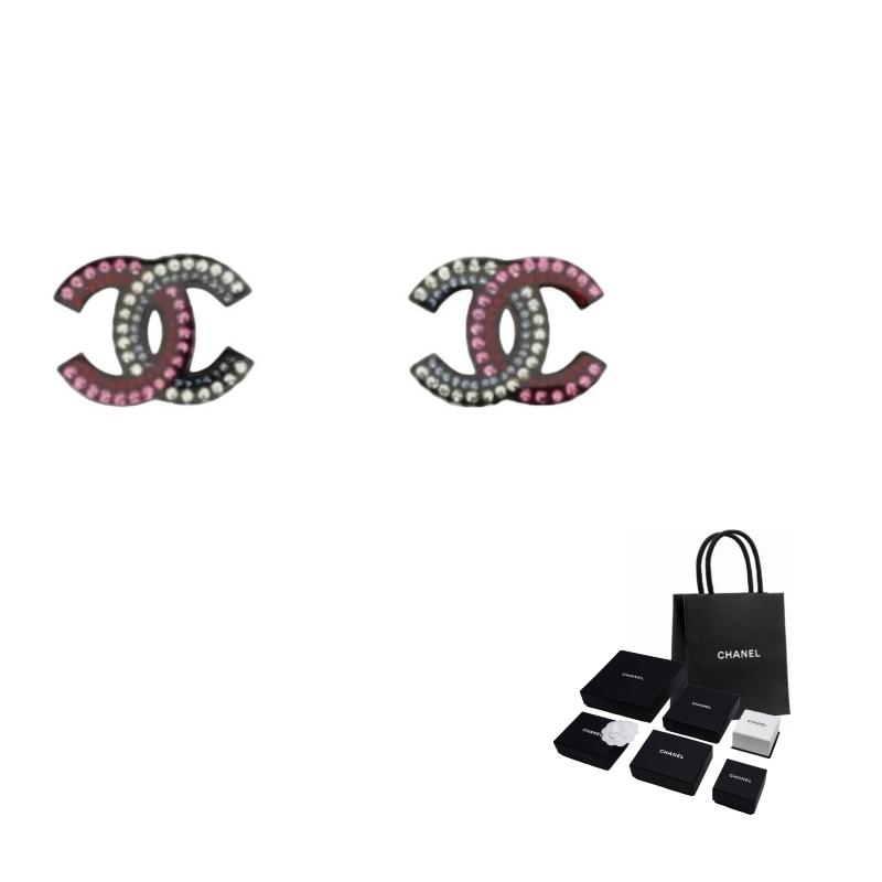 

CHANEL [25S Spring and Summer] color matching design, metal earrings, same style for men and women, multi-color